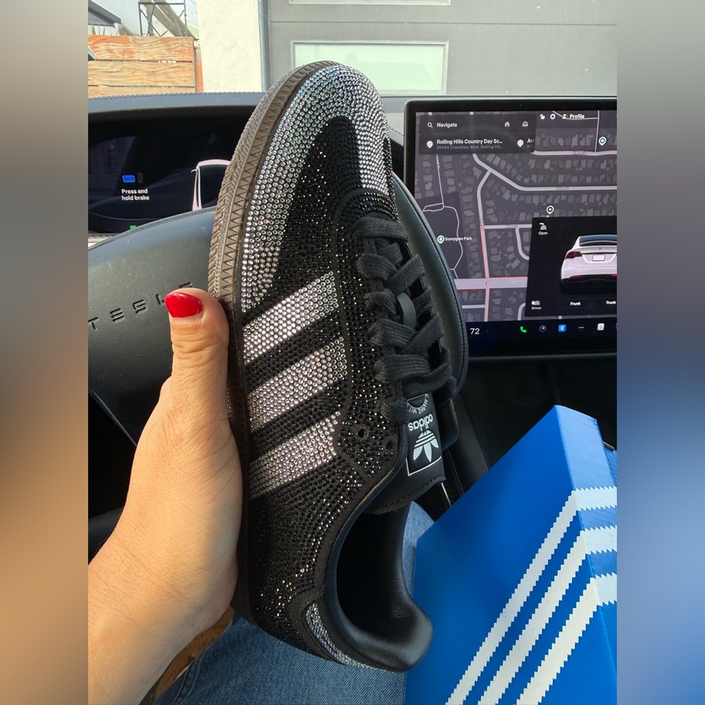 Adidas Women's Black and silver samba rhinestone authentic Bibb